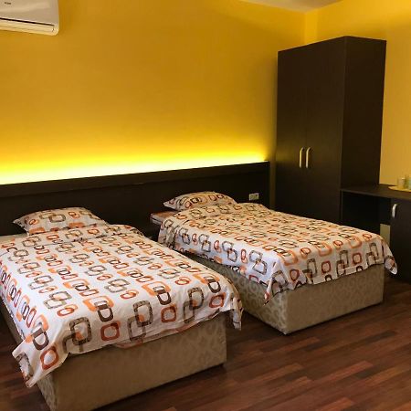 Appartement Център à Pleven Extérieur photo