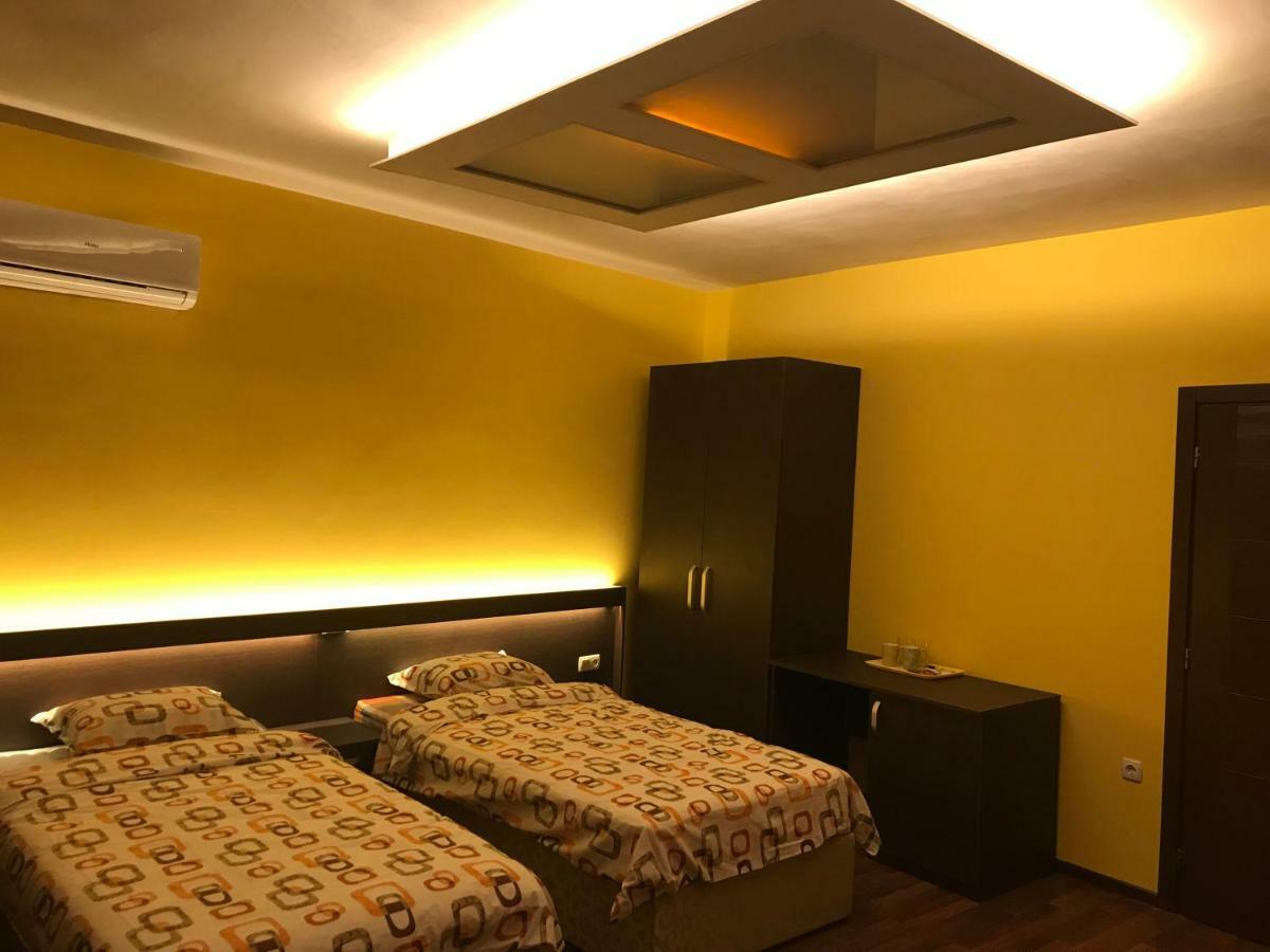 Appartement Център à Pleven Extérieur photo