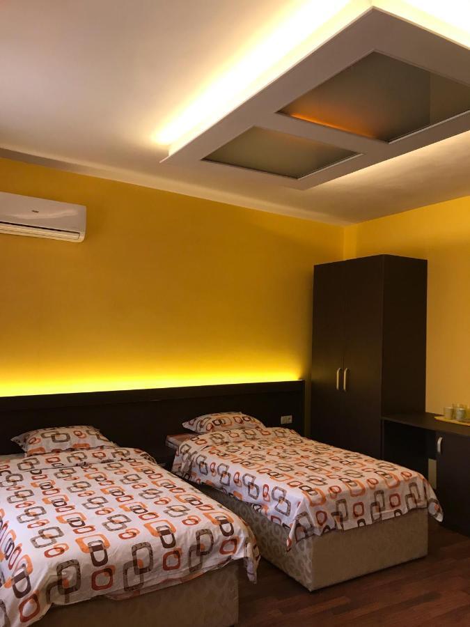 Appartement Център à Pleven Extérieur photo